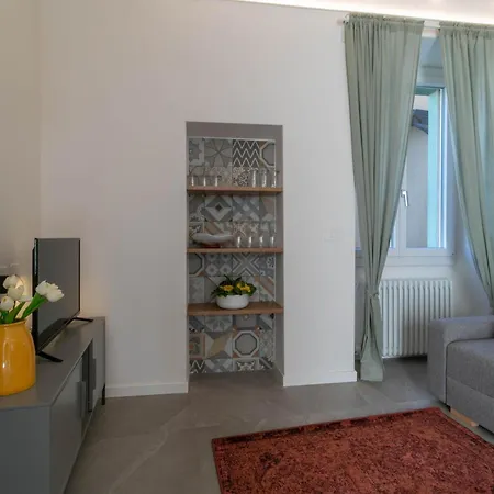 Mamma Ciccia - Modern In The Historic Centre