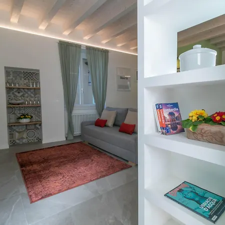 Apartmán Mamma Ciccia - Modern In The Historic Centre *